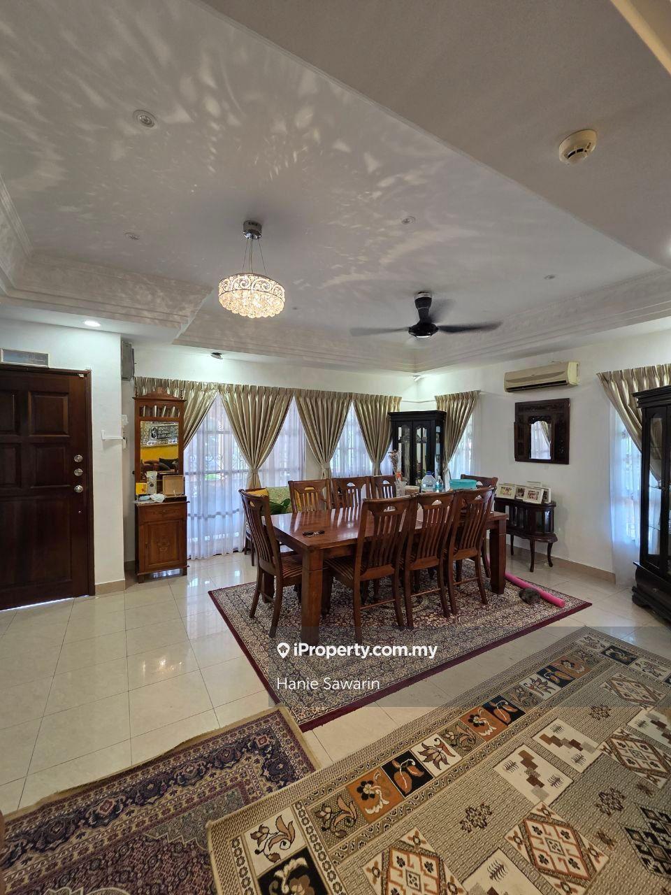 Rumah Berangkai 2 Tingkat untuk Dijual di Bukit Jelutong, Shah Alam oleh Hanie Sawarin - iProperty.com.my