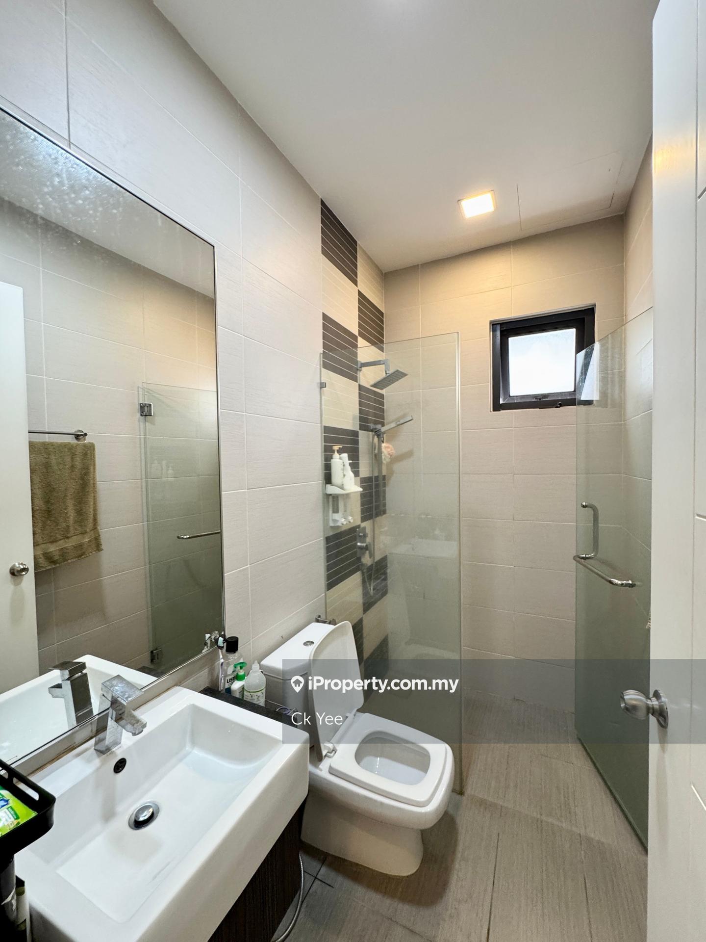 Rumah Berkembar untuk Dijual di Sunway Eastwood, Seri Kembangan oleh Ck Yee - iProperty.com.my