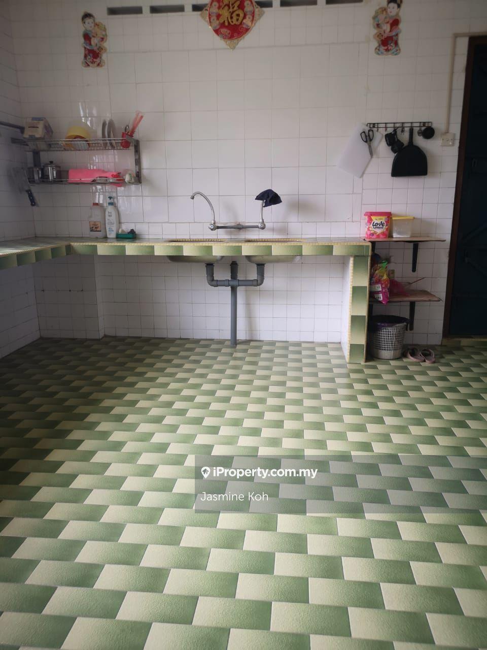 Bungalow House for Sale in Kemaman, Terengganu by Jasmine Koh - iProperty.com.my