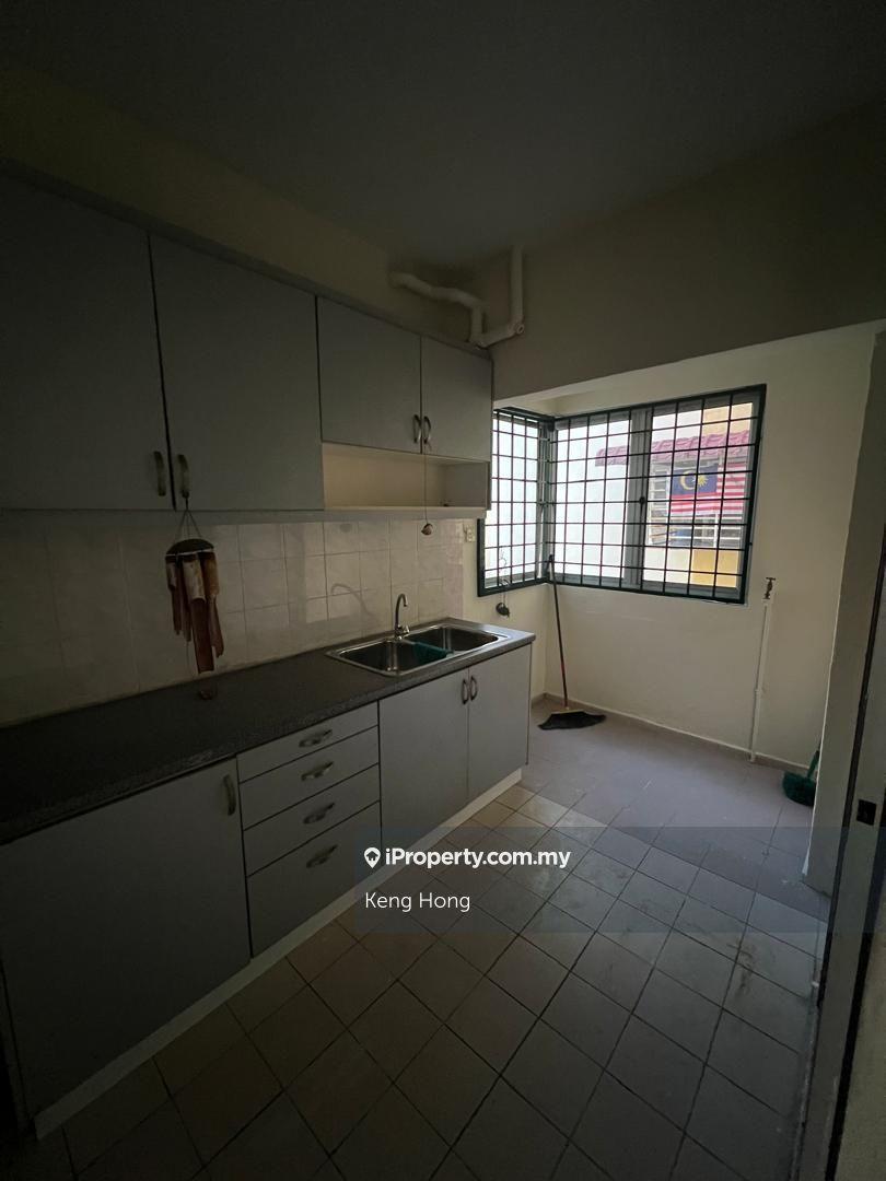 Apartment for Sale in SD Apartments II by Keng Hong - iProperty.com.my