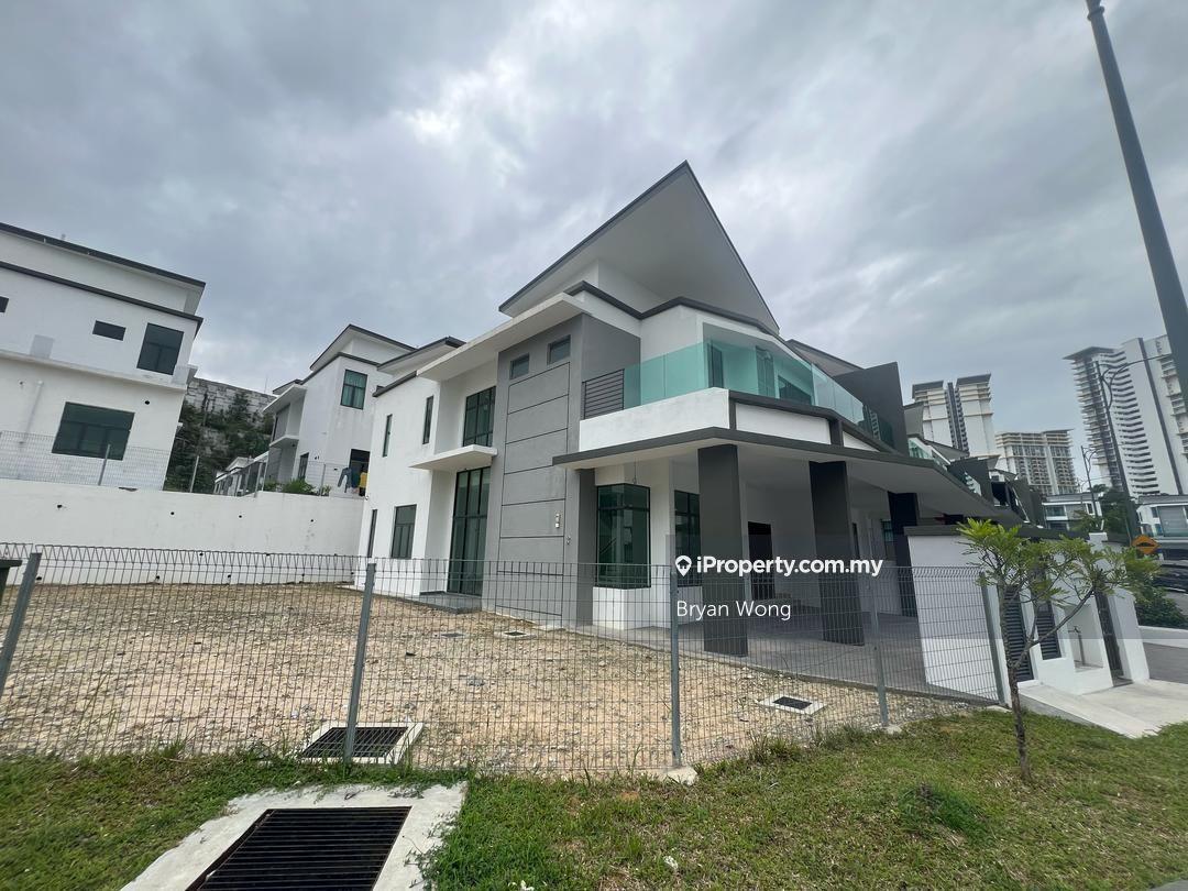 Rumah Berkembar untuk Dijual di Puncak Saujana Heights, Kajang oleh Bryan Wong - iProperty.com.my