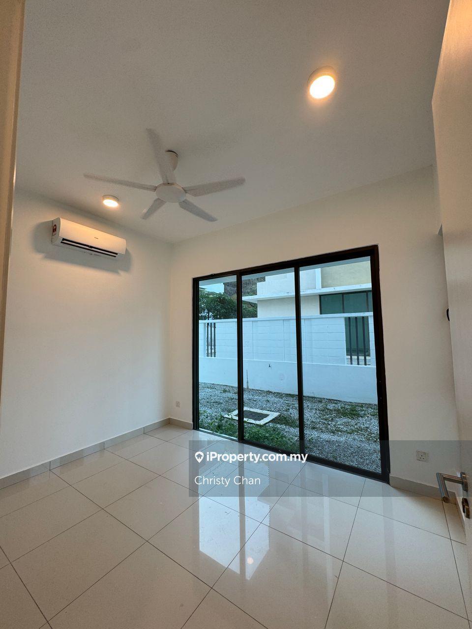 Rumah Berkembar untuk Dijual di Taman Bukit Mandarina, Cheras oleh Christy Chan - iProperty.com.my