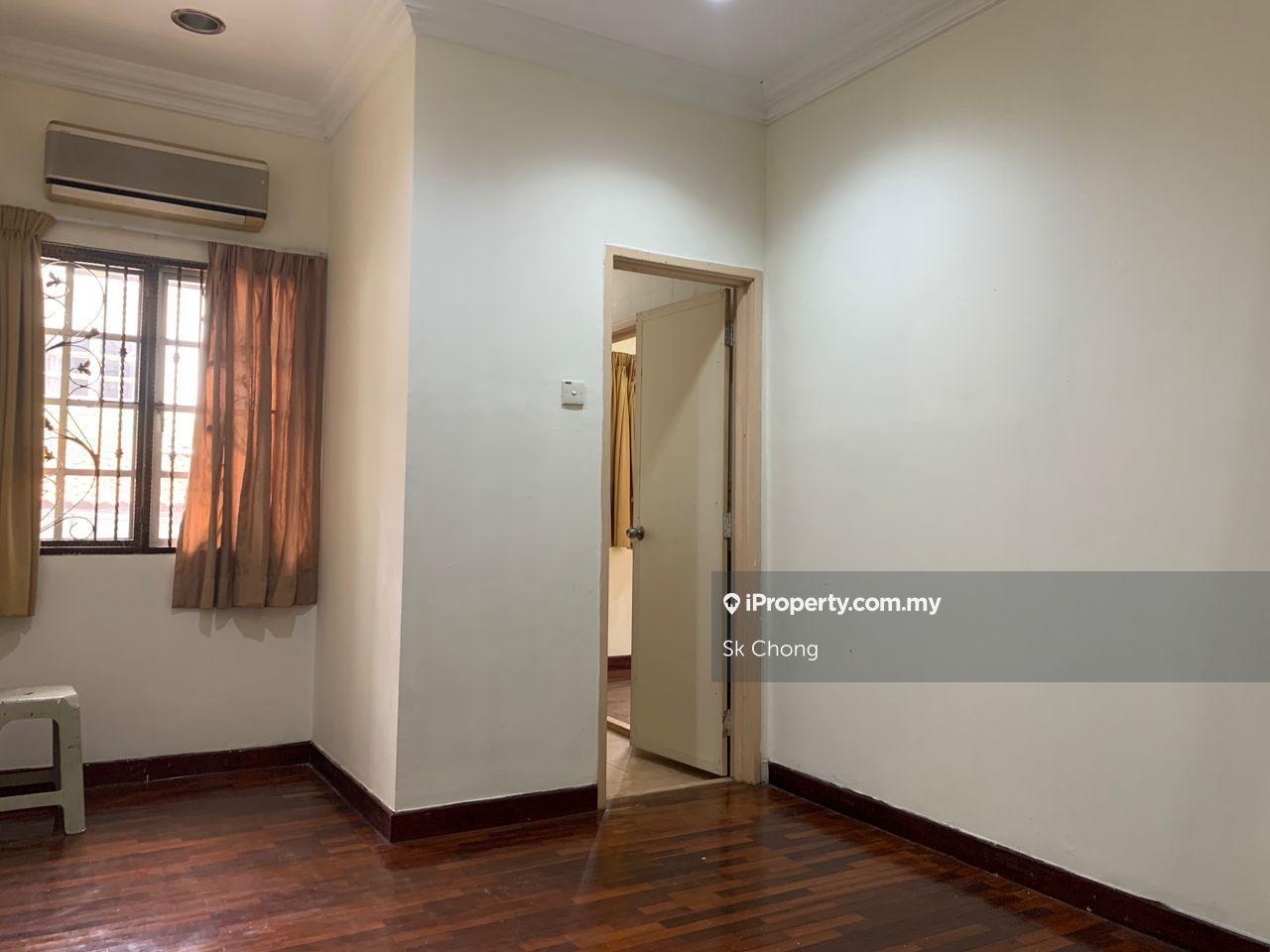 Flat for Sale in Bukit Rahman Putra by Sk Chong - iProperty.com.my