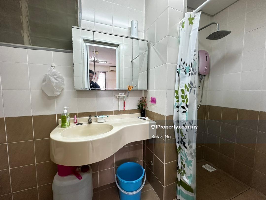 Condominium for Sale in Platinum Lake PV 12 by Bryan Ng - iProperty.com.my