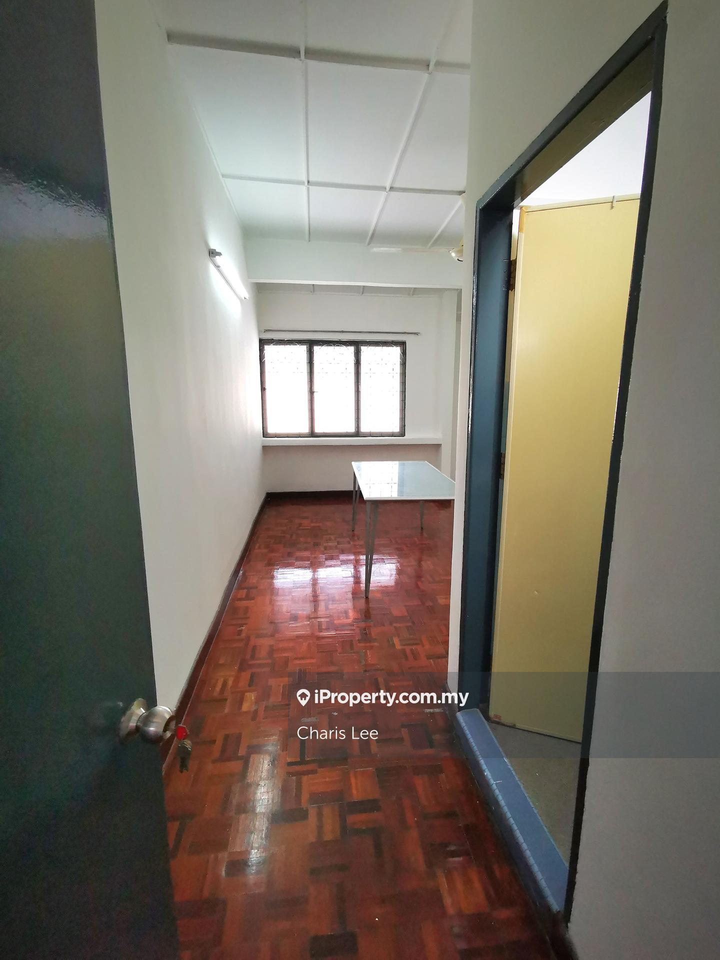 2-storey Terraced House for Sale in SS2, Petaling Jaya by Charis Lee - iProperty.com.my