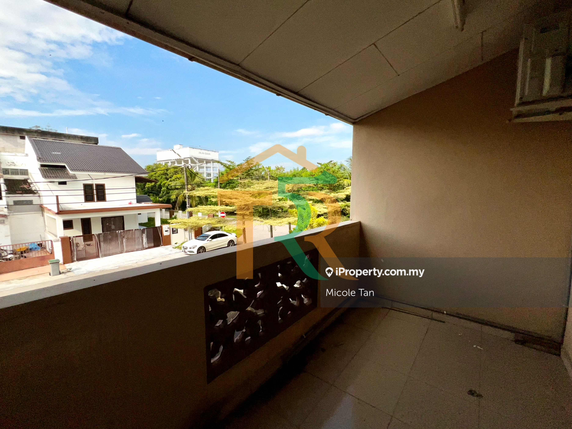 Semi-Detached House for Sale in Jalan Bakri, Batu 4, Jalan Bakri by Micole Tan - iProperty.com.my