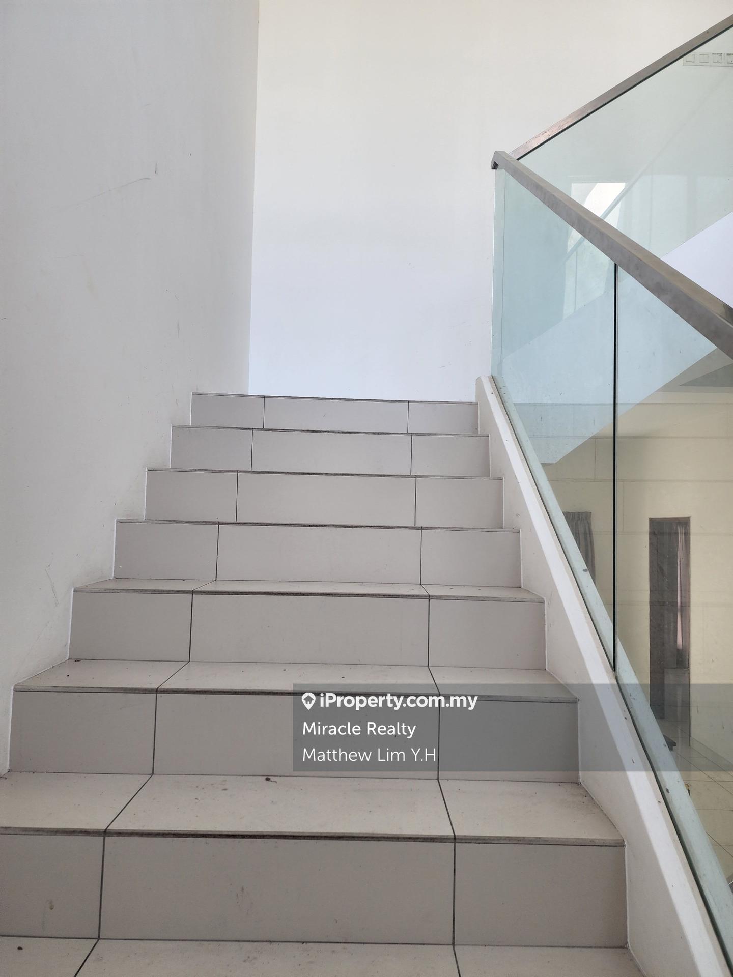Rumah Berkembar untuk Dijual di Ambang Botanic, Klang oleh Matthew Lim Y.H - iProperty.com.my