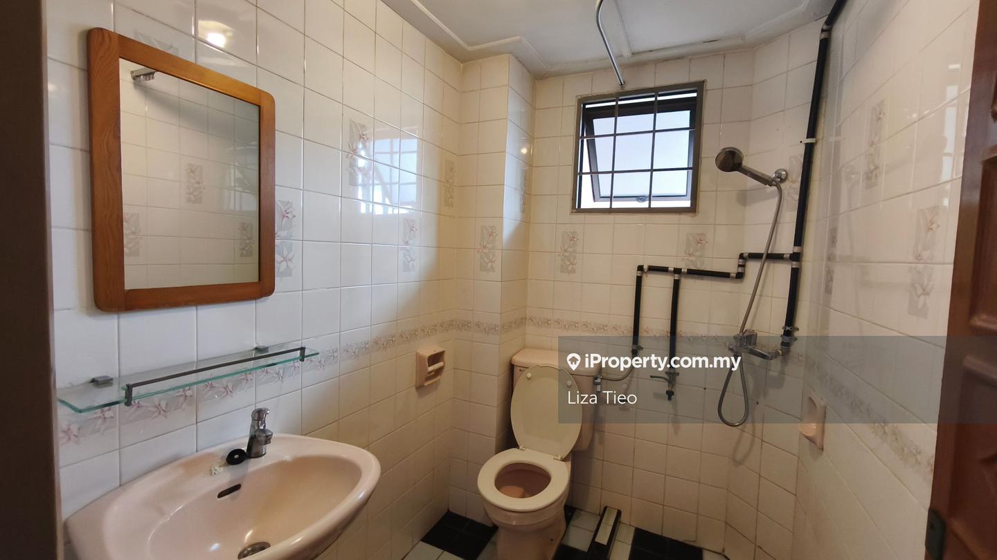 Condominium for Sale in Taman Desa Pesona by Liza Tieo - iProperty.com.my