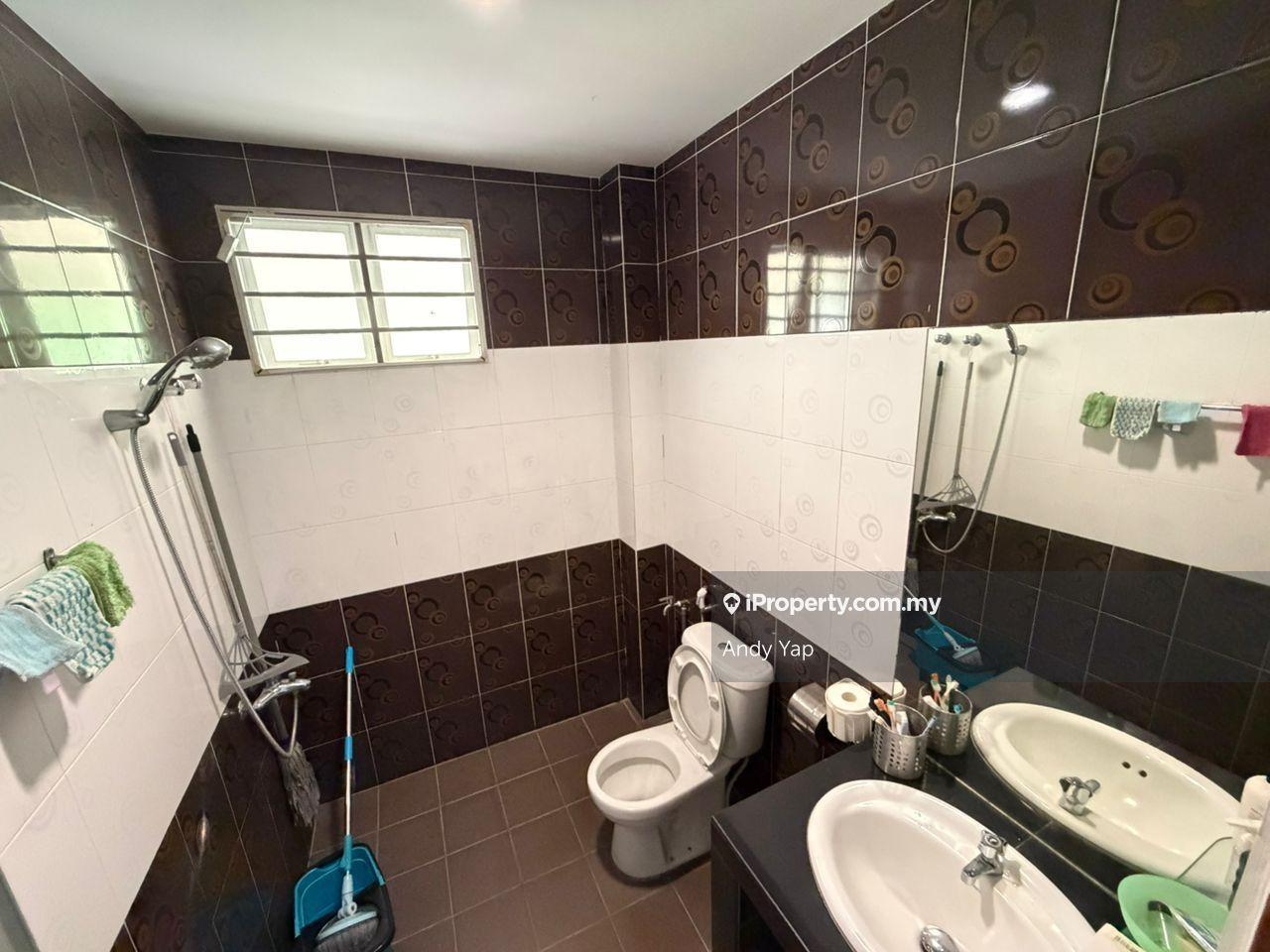 Banglo untuk Dijual di Bandar Country Homes, Rawang oleh Andy Yap - iProperty.com.my