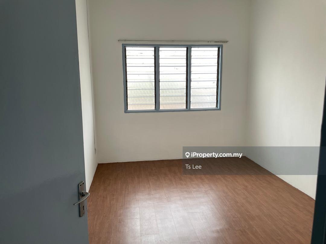 Rumah Berangkai 2 Tingkat untuk Dijual di Taman Petaling, Klang oleh Ts Lee - iProperty.com.my