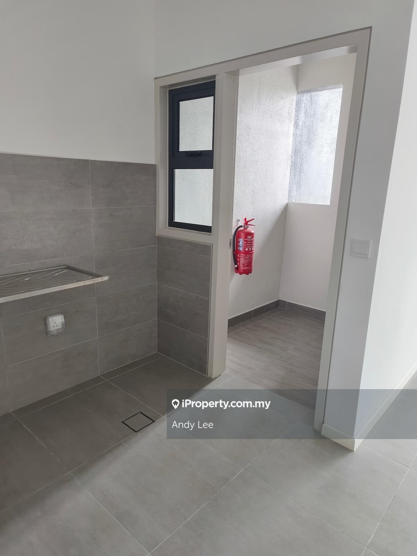 Service Residence for Sale in Aurora Subang Jaya by Andy Lee - iProperty.com.my