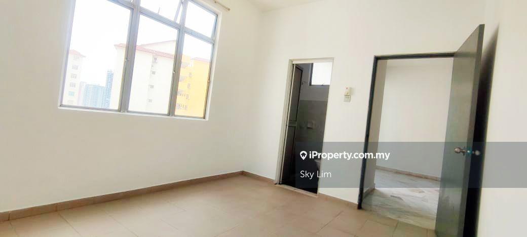 Apartment for Sale in Pangsapuri Lagoon Perdana by Sky Lim - iProperty.com.my