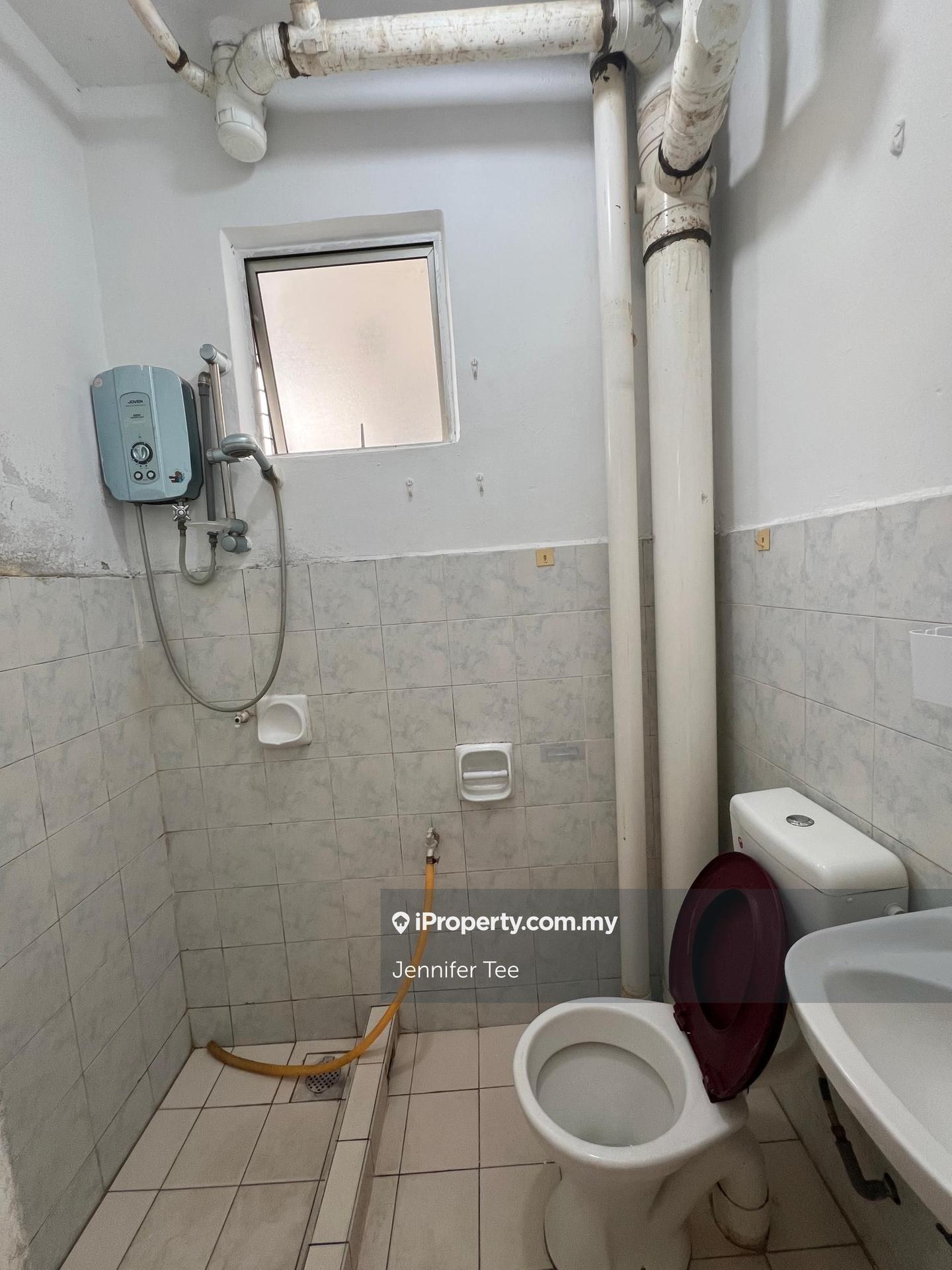 Apartment for Rent in Pangsapuri Lagoon Perdana by Jennifer Tee - iProperty.com.my