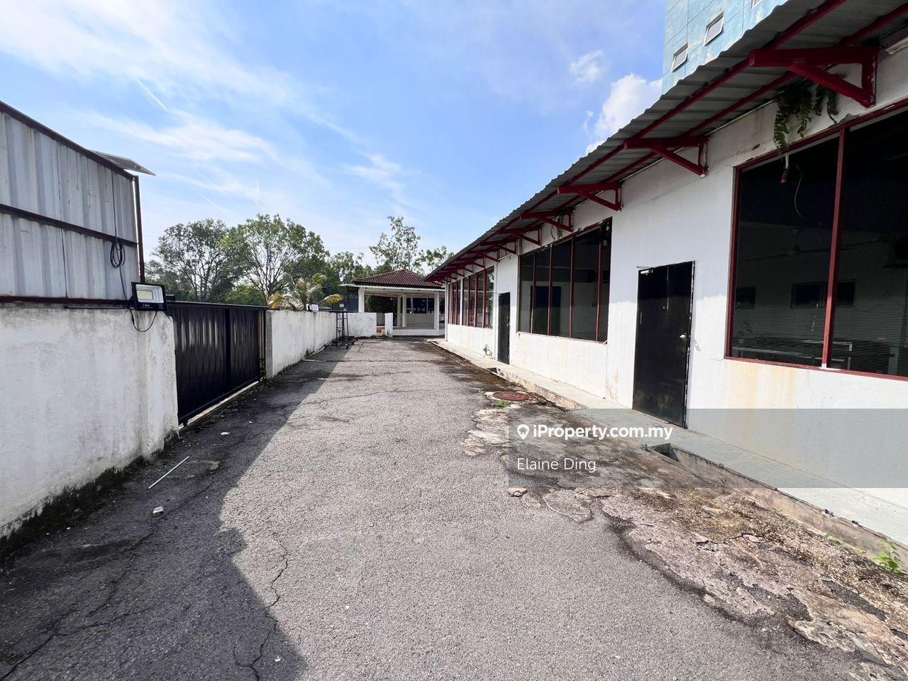 Banglo Komersial untuk Dijual di Putrajaya, Bangi oleh Elaine Ding - iProperty.com.my