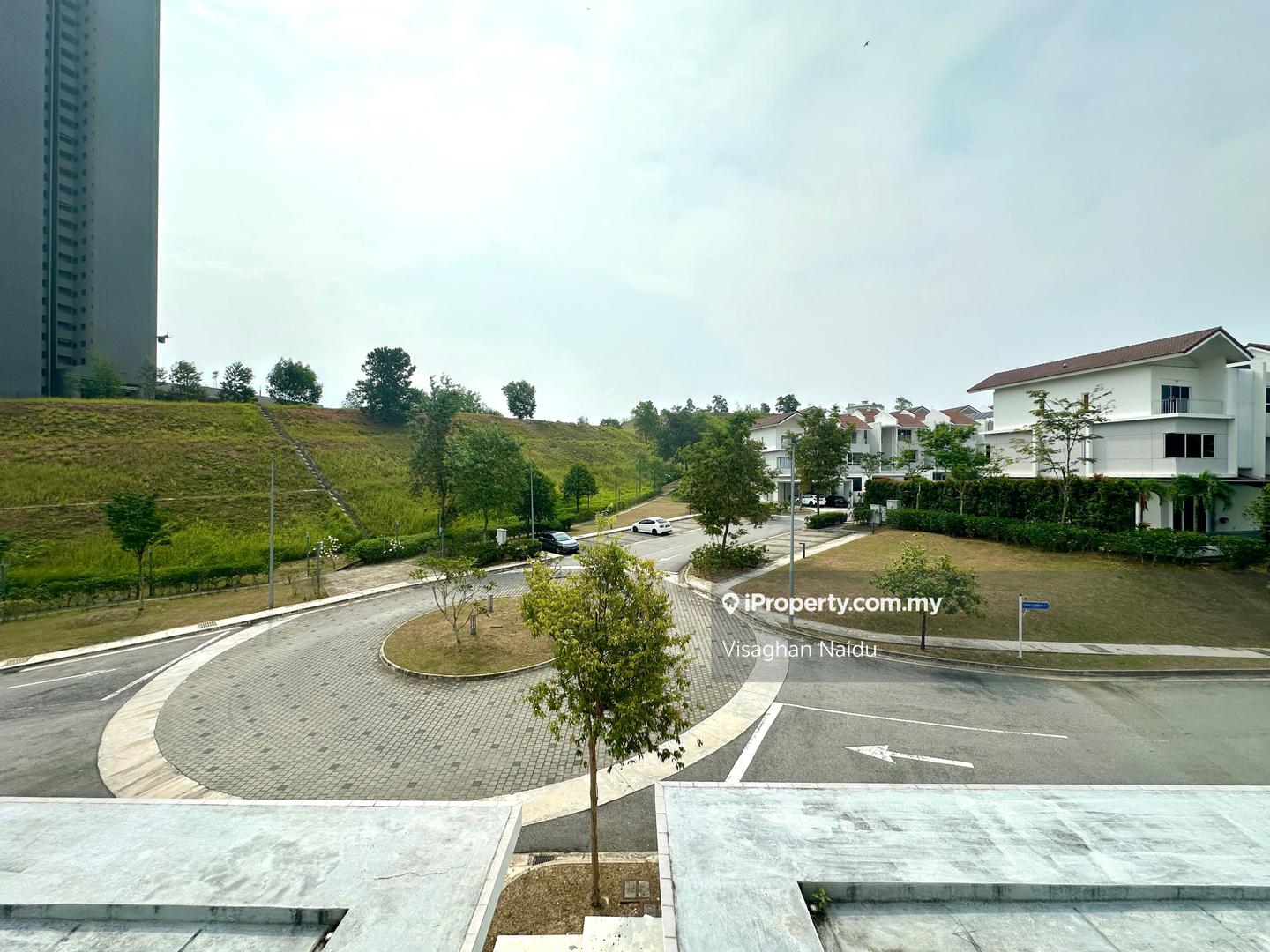 Rumah Berangkai 3 Tingkat untuk Disewa di Tamansari, Rawang oleh Visaghan Naidu - iProperty.com.my