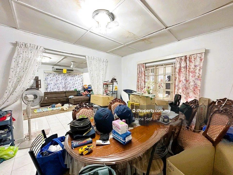 Banglo untuk Dijual di SS1, Petaling Jaya oleh Reena Sarif - iProperty.com.my