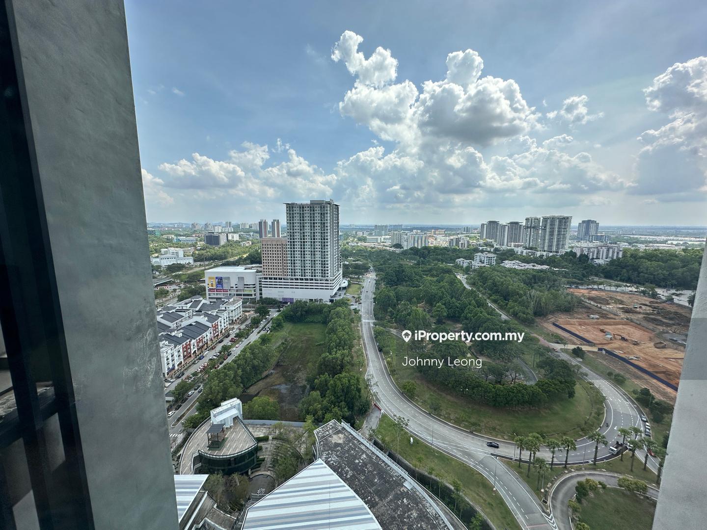 Service Residence for Sale in Centrus Soho by Johnny Leong - iProperty.com.my