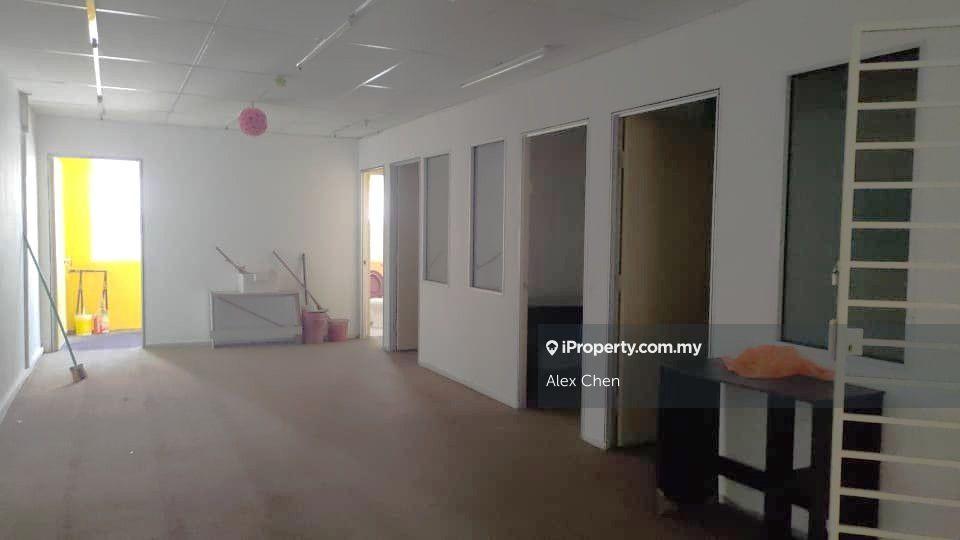 Shop for Sale in Taman Damai Mewah, Kajang by Alex Chen - iProperty.com.my