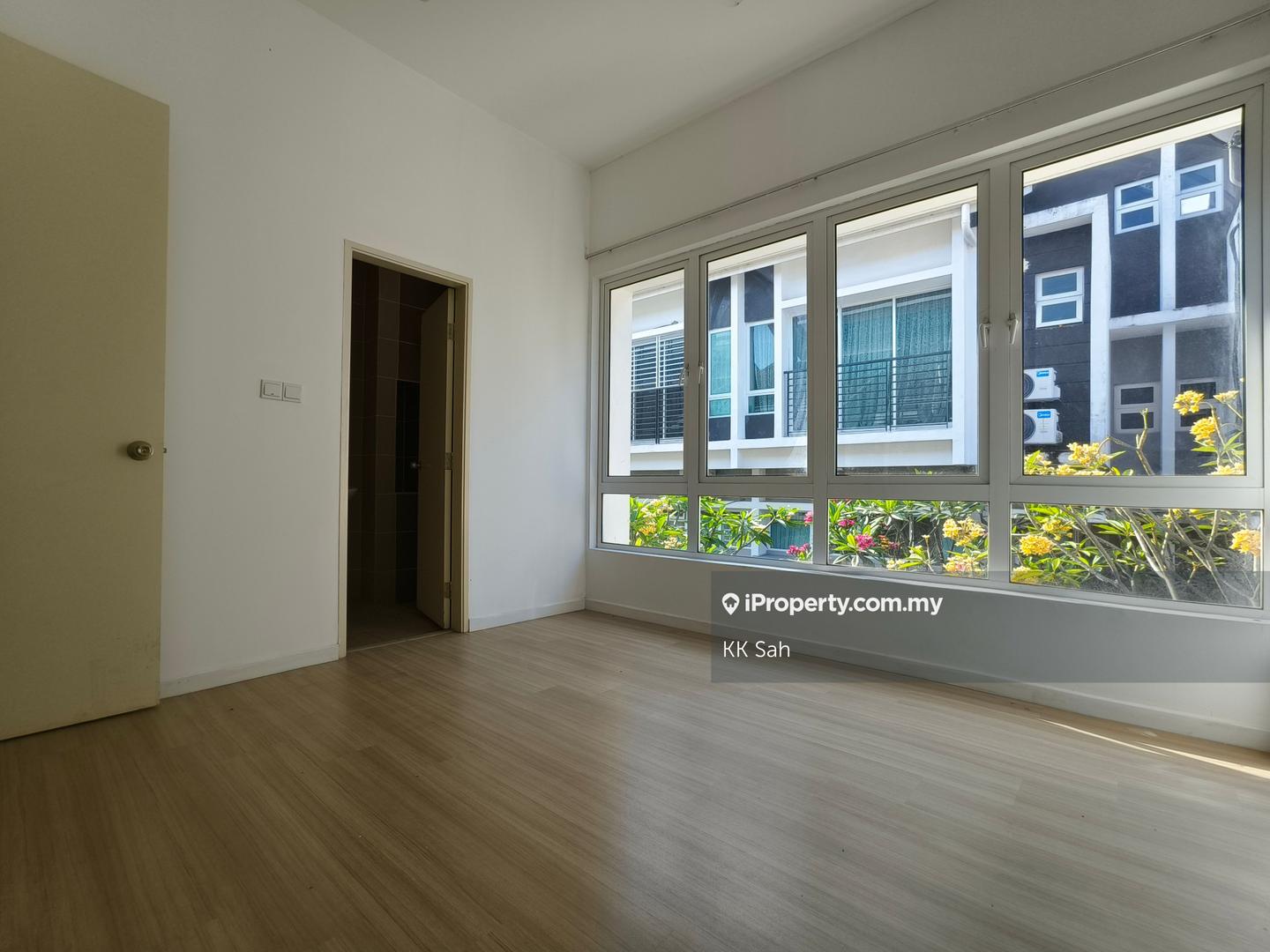 3-storey Terraced House for Sale in Tiara South, Semenyih by KK Sah - iProperty.com.my