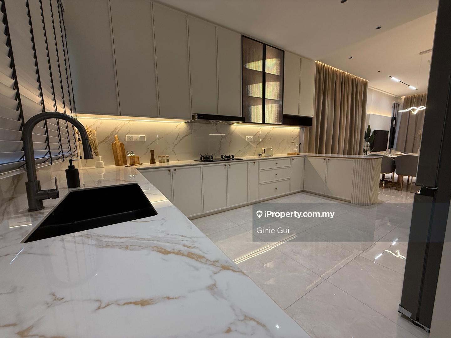 Rumah Berkembar untuk Dijual di Bandar Bukit Puchong 2, Puchong oleh Ginie Gui - iProperty.com.my