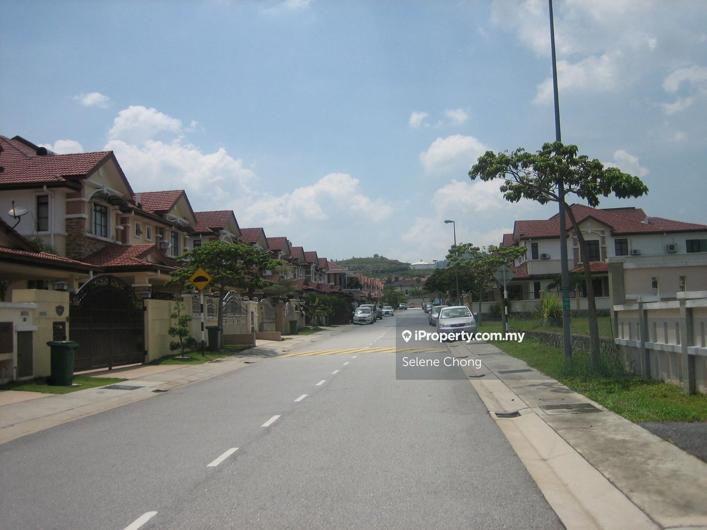Rumah Berkembar untuk Dijual di Bukit Sungai Long, Bandar Sungai Long oleh Selene Chong - iProperty.com.my