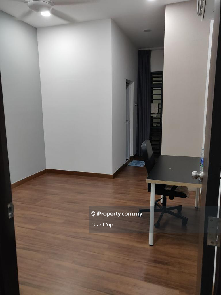 Rumah Berangkai 2 Tingkat untuk Dijual di One Park Semenyih, Semenyih oleh Grant Yip - iProperty.com.my