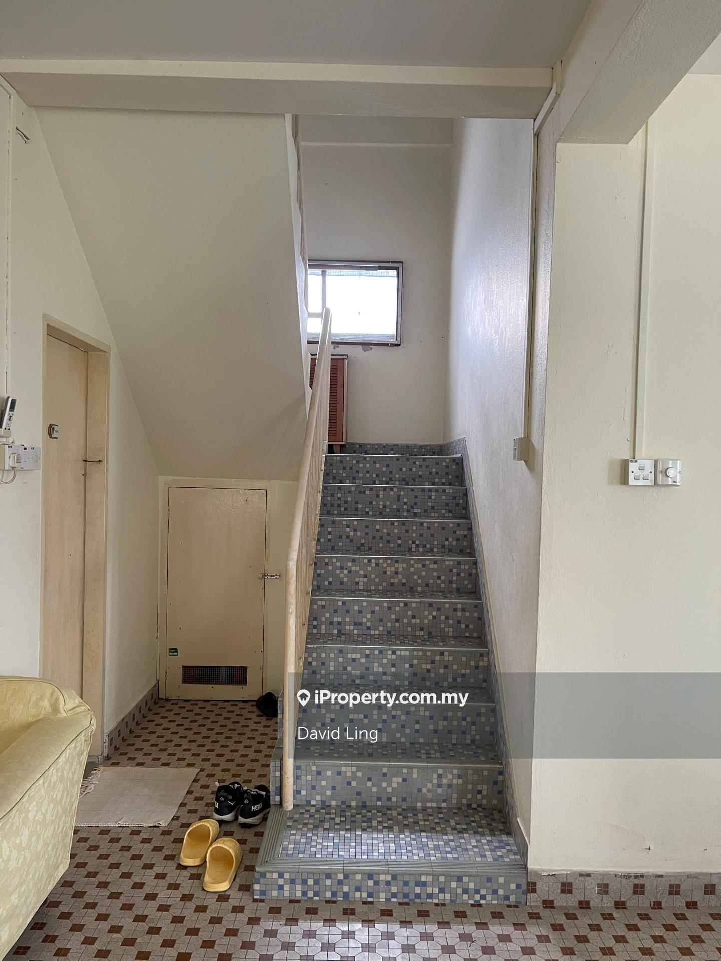 Rumah Berkembar untuk Dijual di Taman Paradise, Kuching oleh David Ling - iProperty.com.my