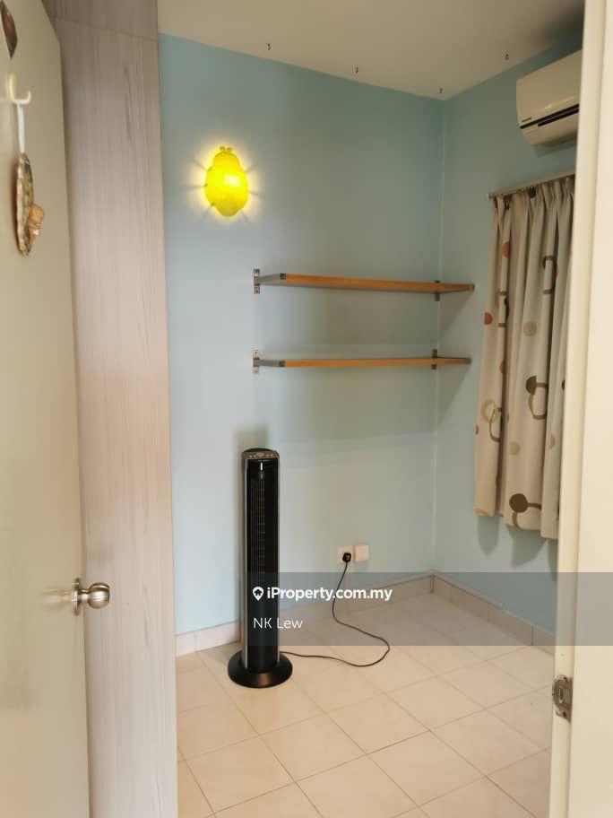 Apartment for Sale in Puteri Bayu Apartment by NK Lew - iProperty.com.my