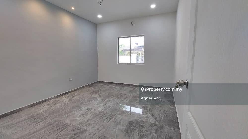 Rumah Berangkai 1 Tingkat untuk Dijual di Taman Teluk Pulai, Klang oleh Agnes Ang - iProperty.com.my