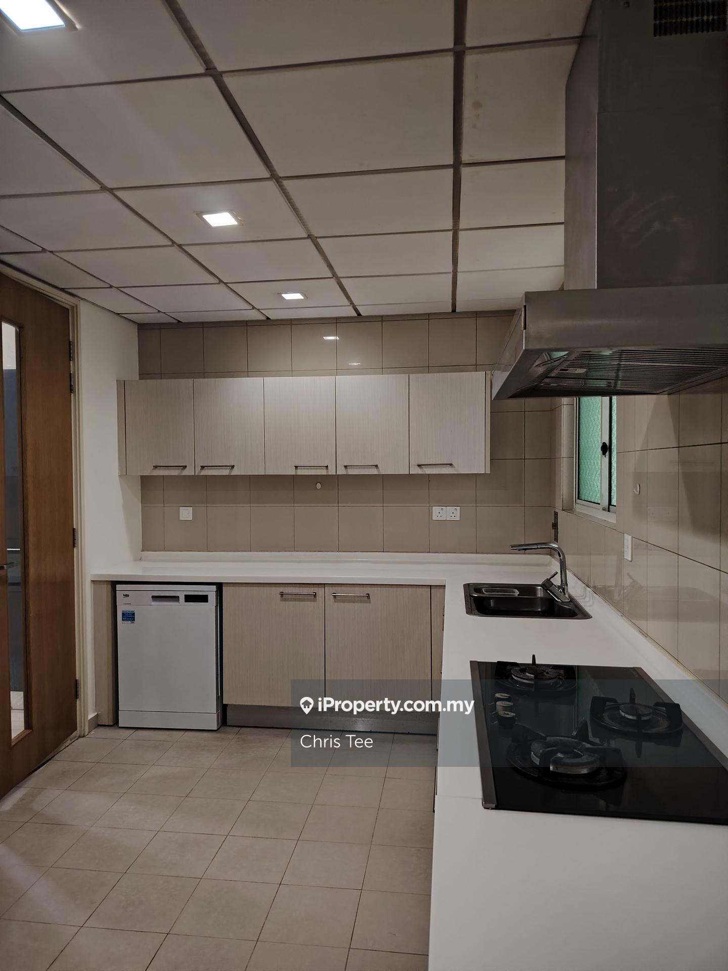 Kondominium untuk Dijual di 28 Mont Kiara @ MK28 oleh Chris Tee - iProperty.com.my