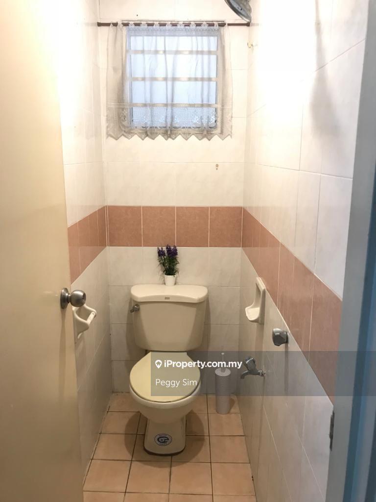 Kondominium untuk Dijual di La Vista Condominiums oleh Peggy Sim - iProperty.com.my