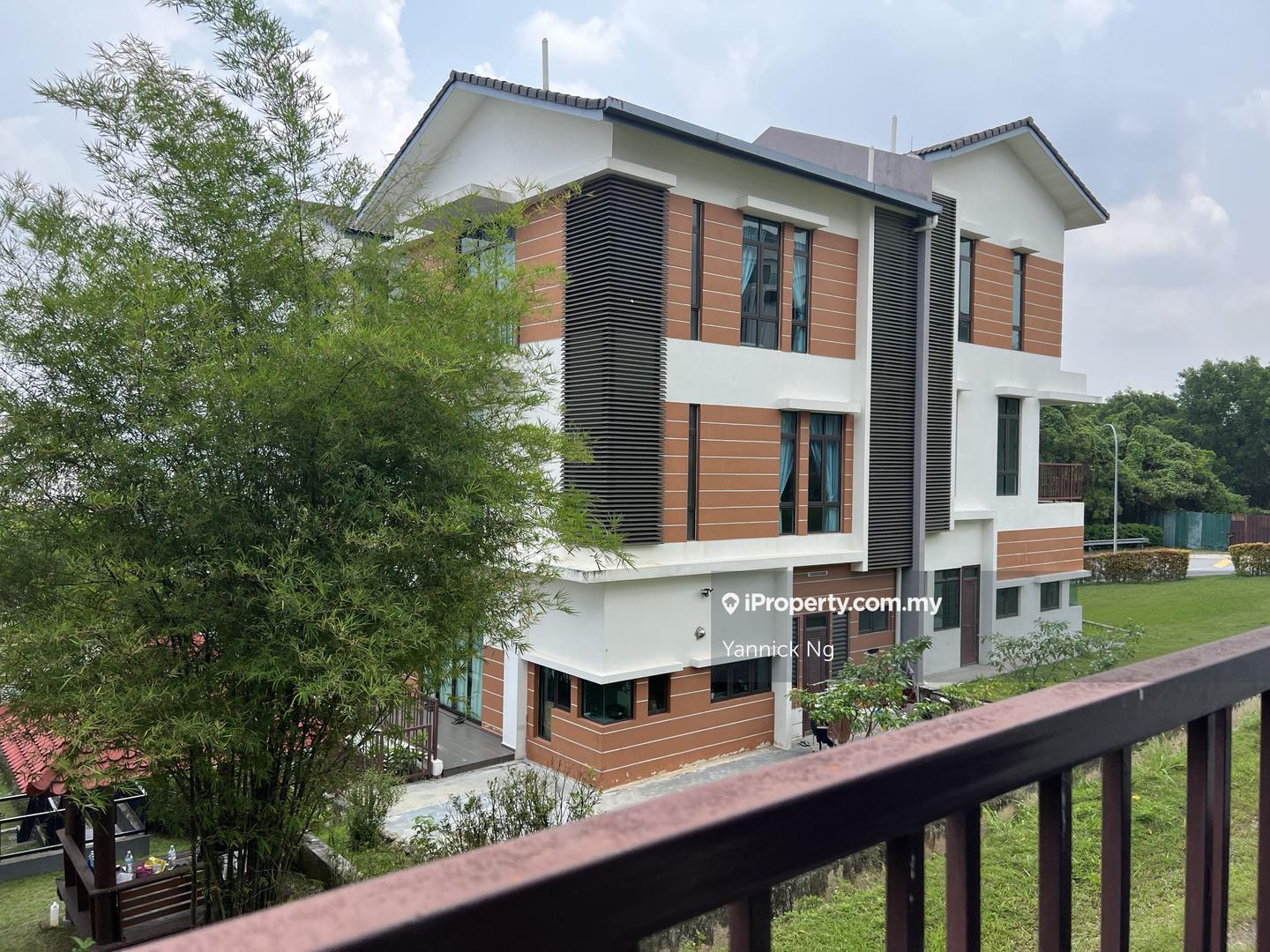 Semi-Detached House for Sale in Putra Heights, Subang Jaya by Yannick Ng - iProperty.com.my