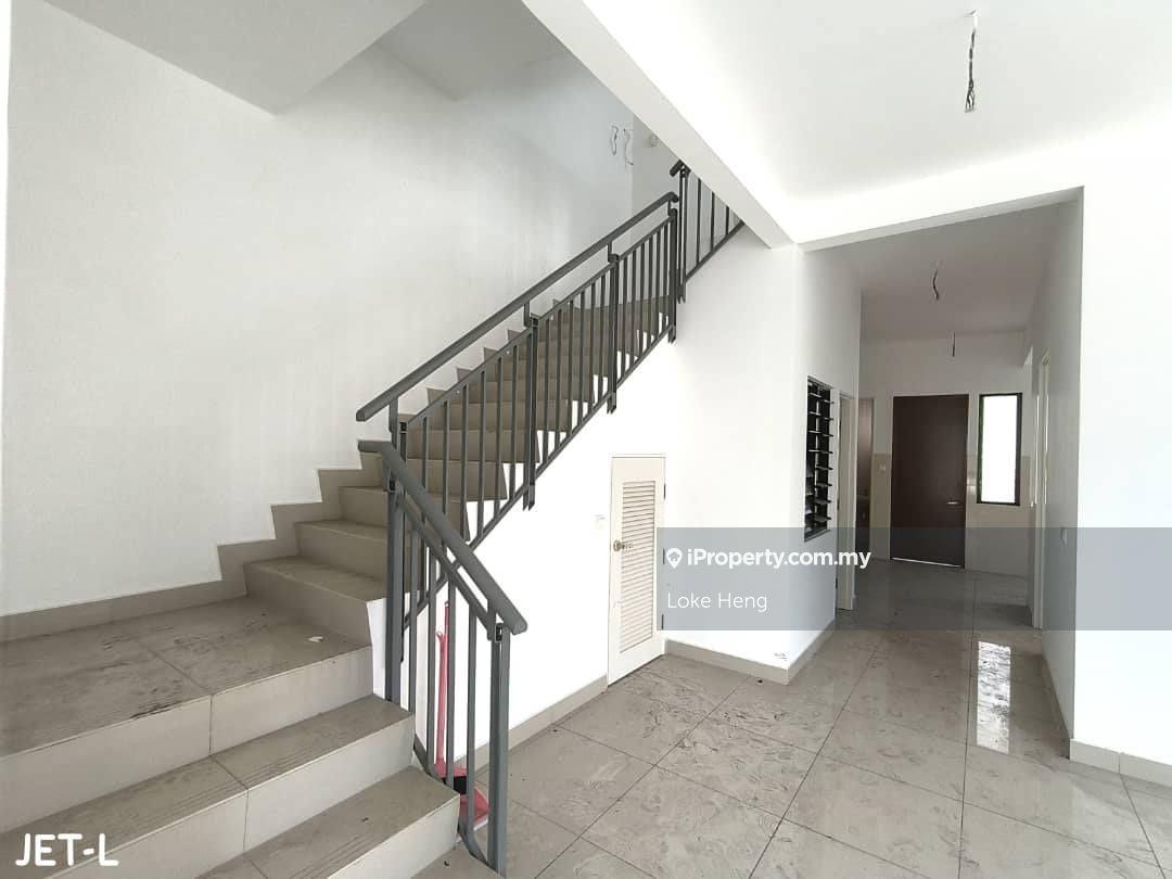 Semi-Detached House for Sale in Setia Utama, Setia Alam by Loke Heng - iProperty.com.my