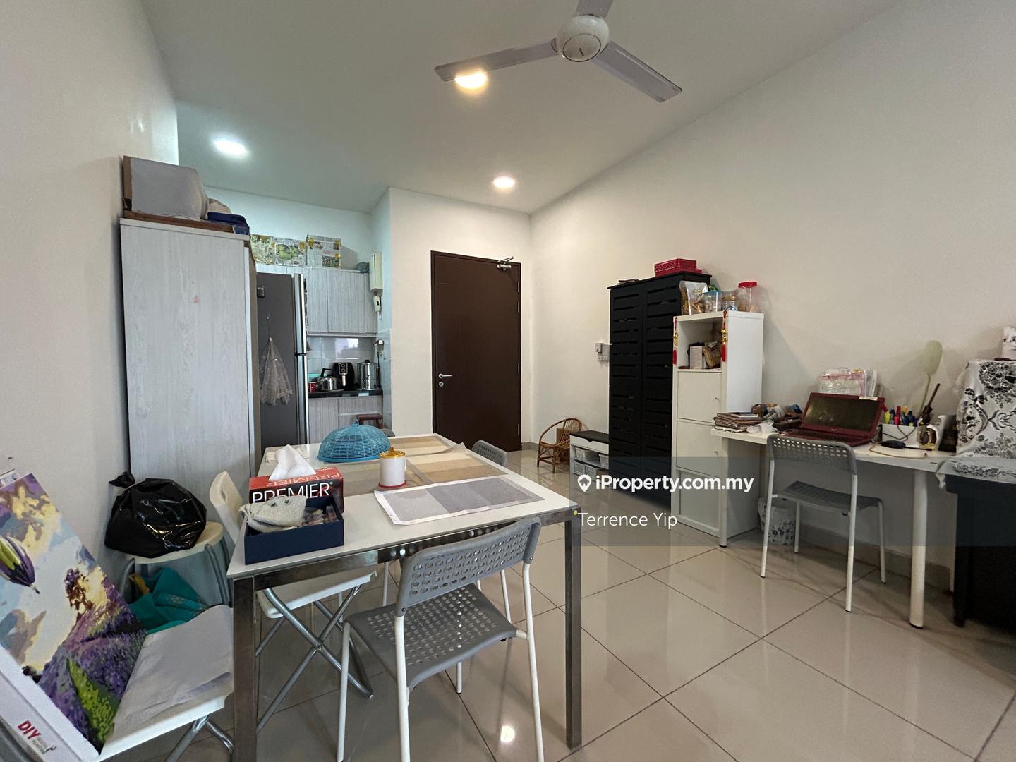 Residensi Servis untuk Dijual di Twin Residences oleh Terrence Yip - iProperty.com.my