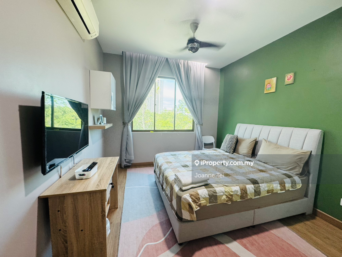 Rumah Berangkai 3 Tingkat untuk Dijual di Lake Point Residence, Cyberjaya oleh Joanne Tei - iProperty.com.my