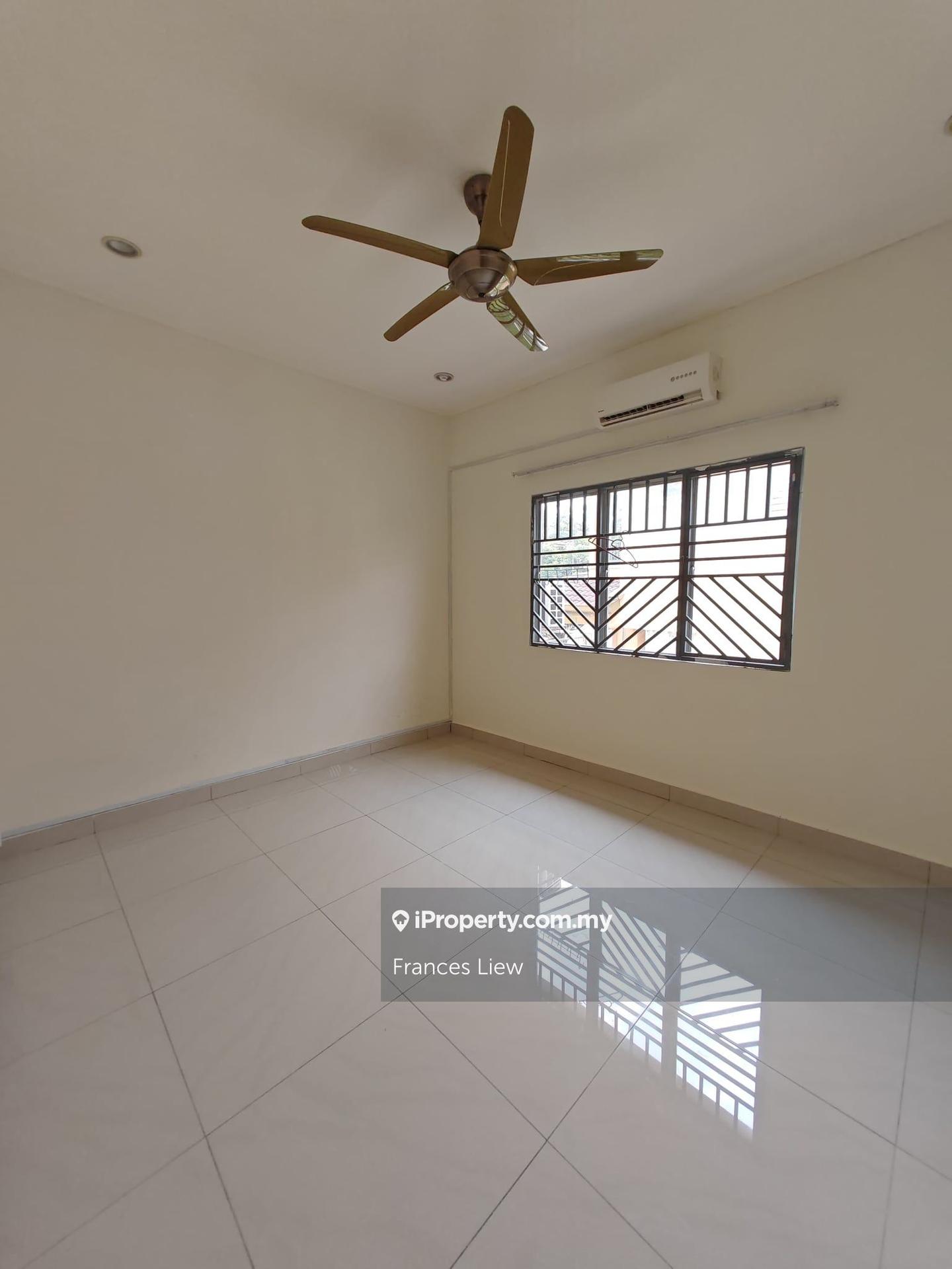 Rumah Berkembar untuk Dijual di Taman Puncak Jalil, Seri Kembangan oleh Frances Liew - iProperty.com.my