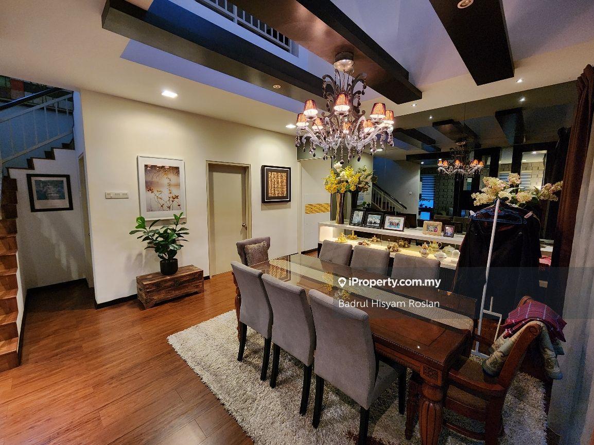 Semi-Detached House for Sale in Anjung Suasana Bandar Seri Putra Bangi, Bangi by Badrul Hisyam Roslan - iProperty.com.my