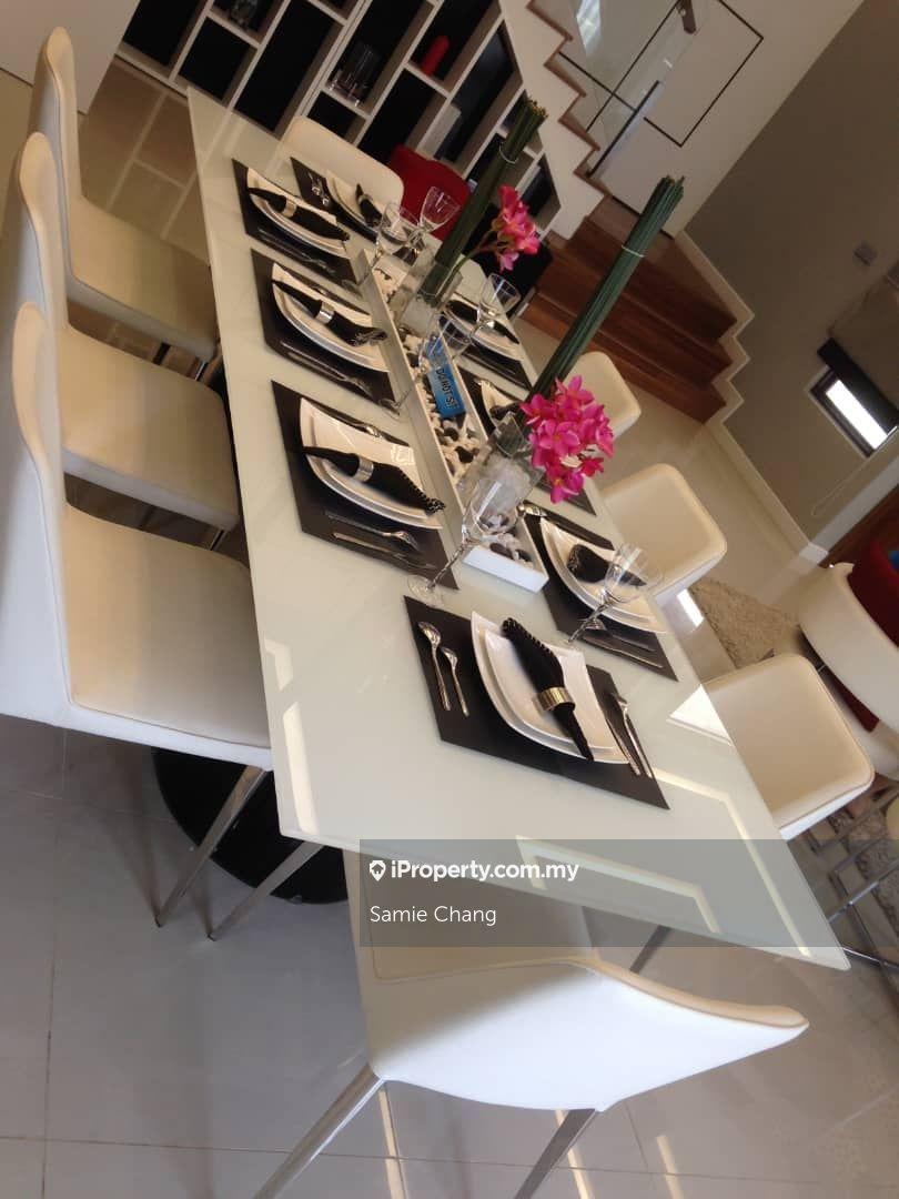 Rumah Berkembar untuk Dijual di Sunway Eastwood Taman Equine, Seri Kembangan oleh Samie Chang - iProperty.com.my