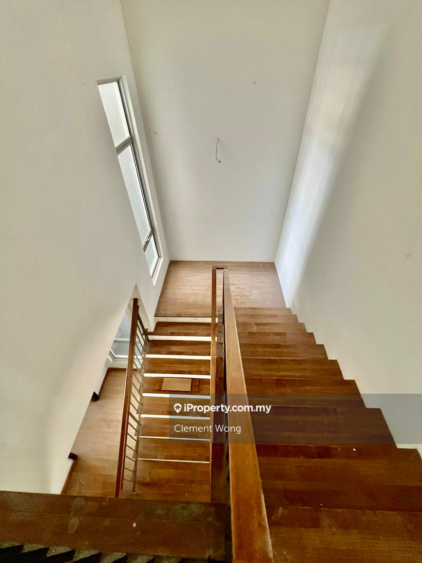 Rumah Berangkai 2.5 Tingkat untuk Dijual di Kota Emerald, Rawang oleh Clement Wong - iProperty.com.my