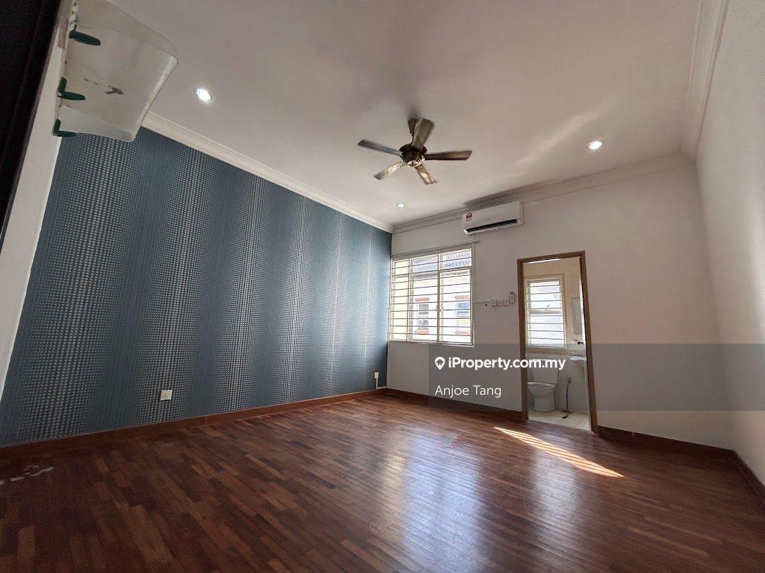 2-storey Terraced House for Sale in Lakedge, Shah Alam by Anjoe Tang - iProperty.com.my