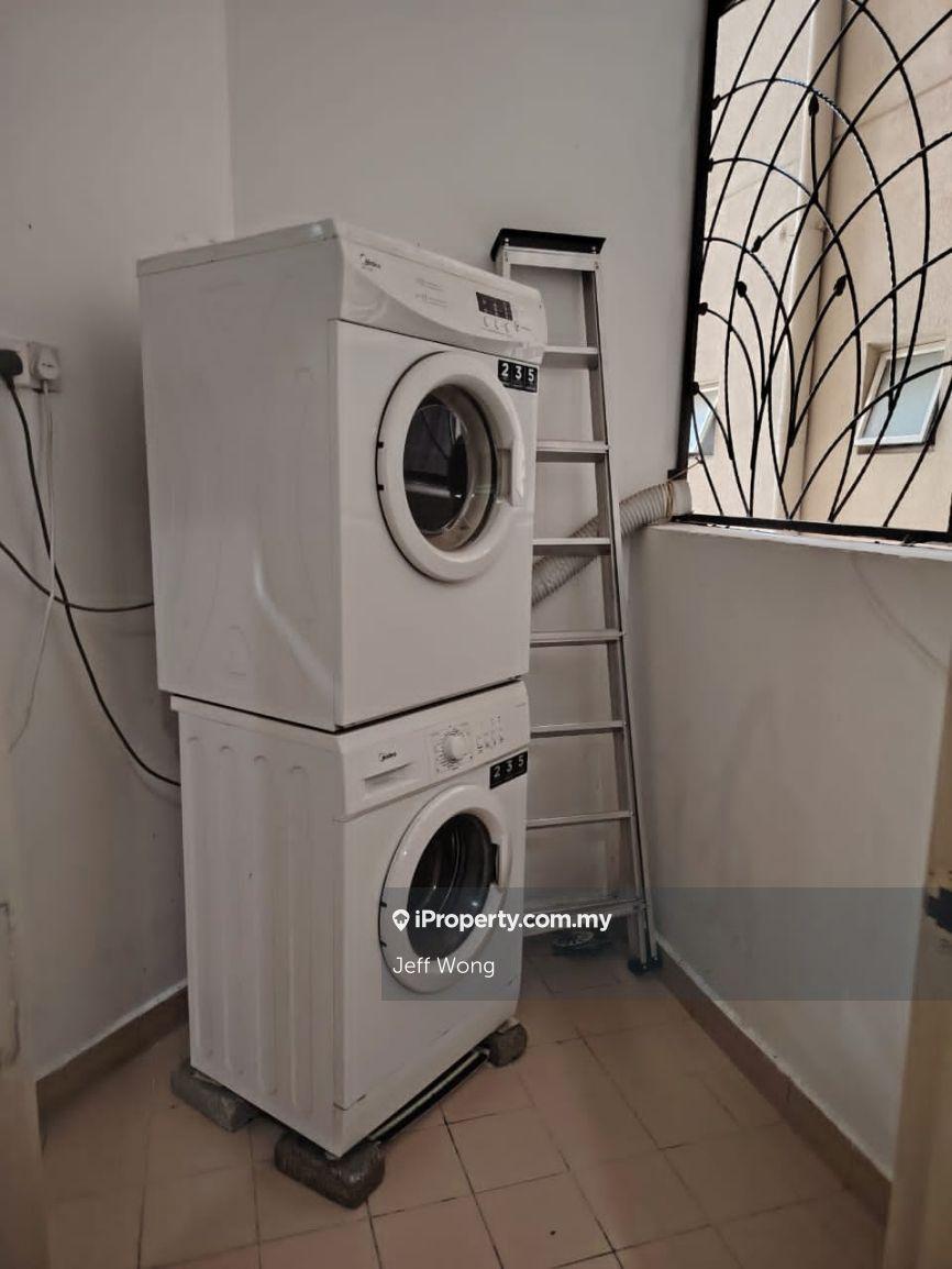 Service Residence for Sale in Waldorf Tower by Jeff Wong - iProperty.com.my