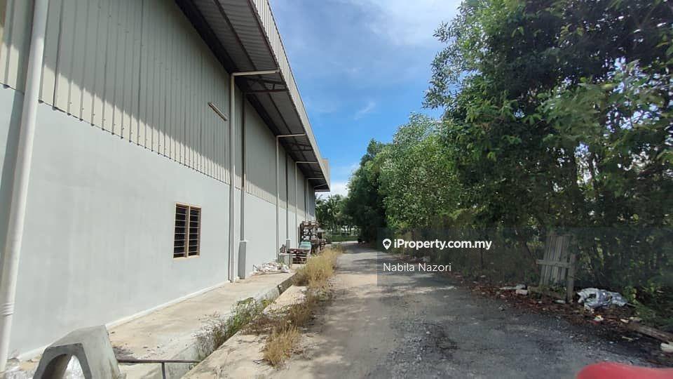 Kilang Teres untuk Disewa di Kota Bharu, Kelantan oleh Nabila Nazori - iProperty.com.my