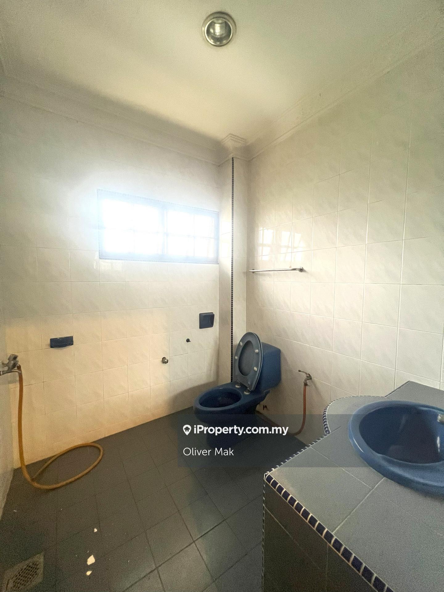 Banglo untuk Disewa di Taman Overseas Union (Taman Oug), Jalan Klang Lama (Old Klang Road) oleh Oliver Mak - iProperty.com.my