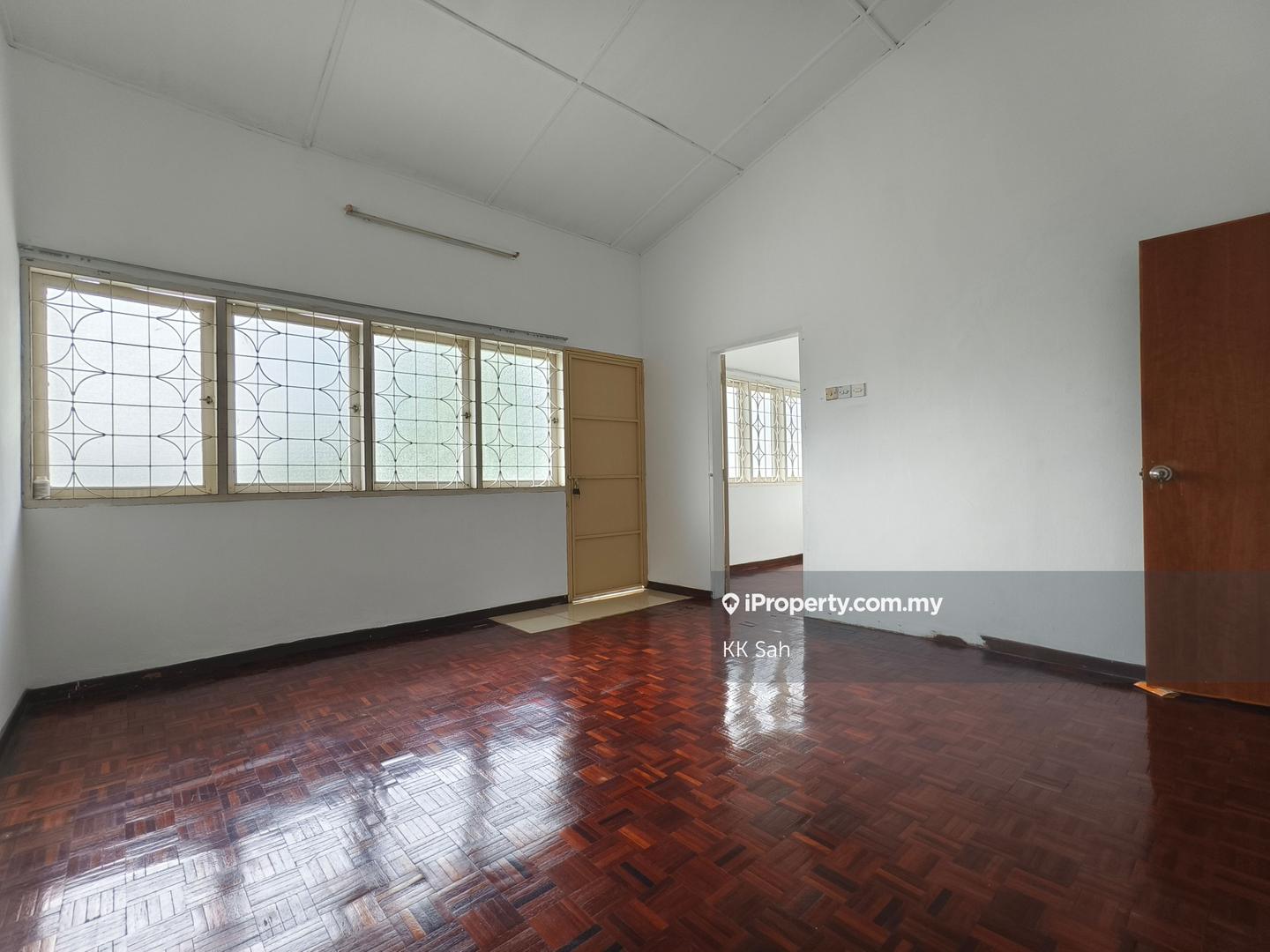 Rumah Berangkai 2 Tingkat untuk Dijual di Taman Sri Reko Sentral Sepakat Indah Sungai Chua, Kajang oleh KK Sah - iProperty.com.my