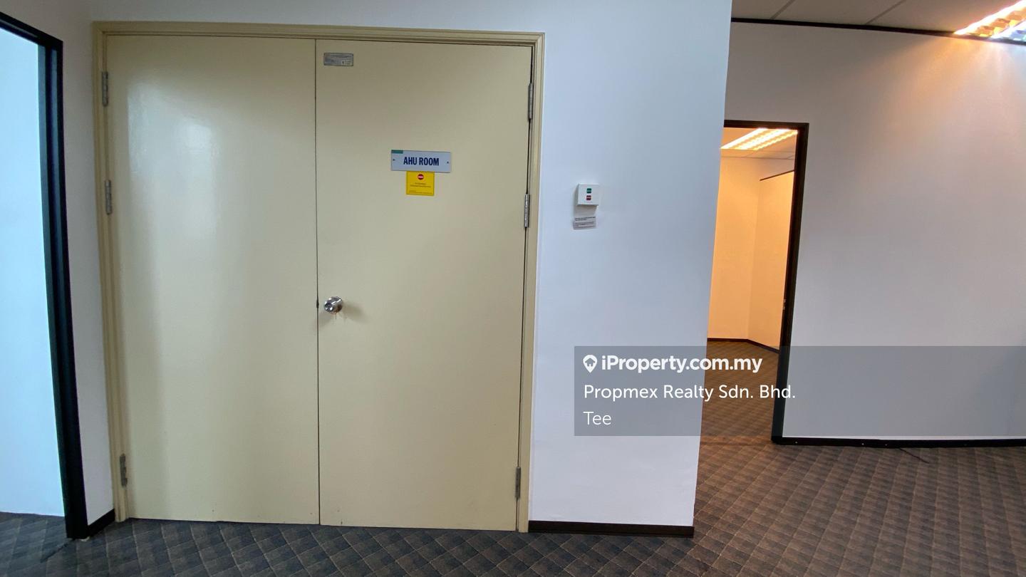 Office for Rent in Menara Zurich JB Town Centre, Johor Bahru by Tee