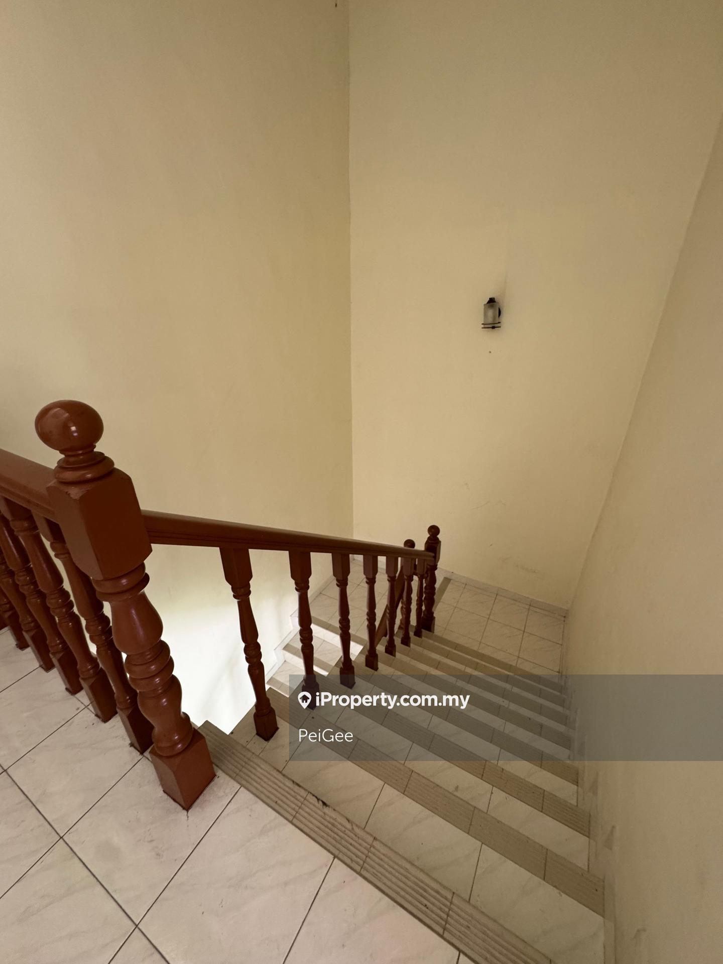 Rumah Berangkai 2 Tingkat untuk Dijual di Bukit Rahman Putra, Sungai Buloh oleh PeiGee - iProperty.com.my