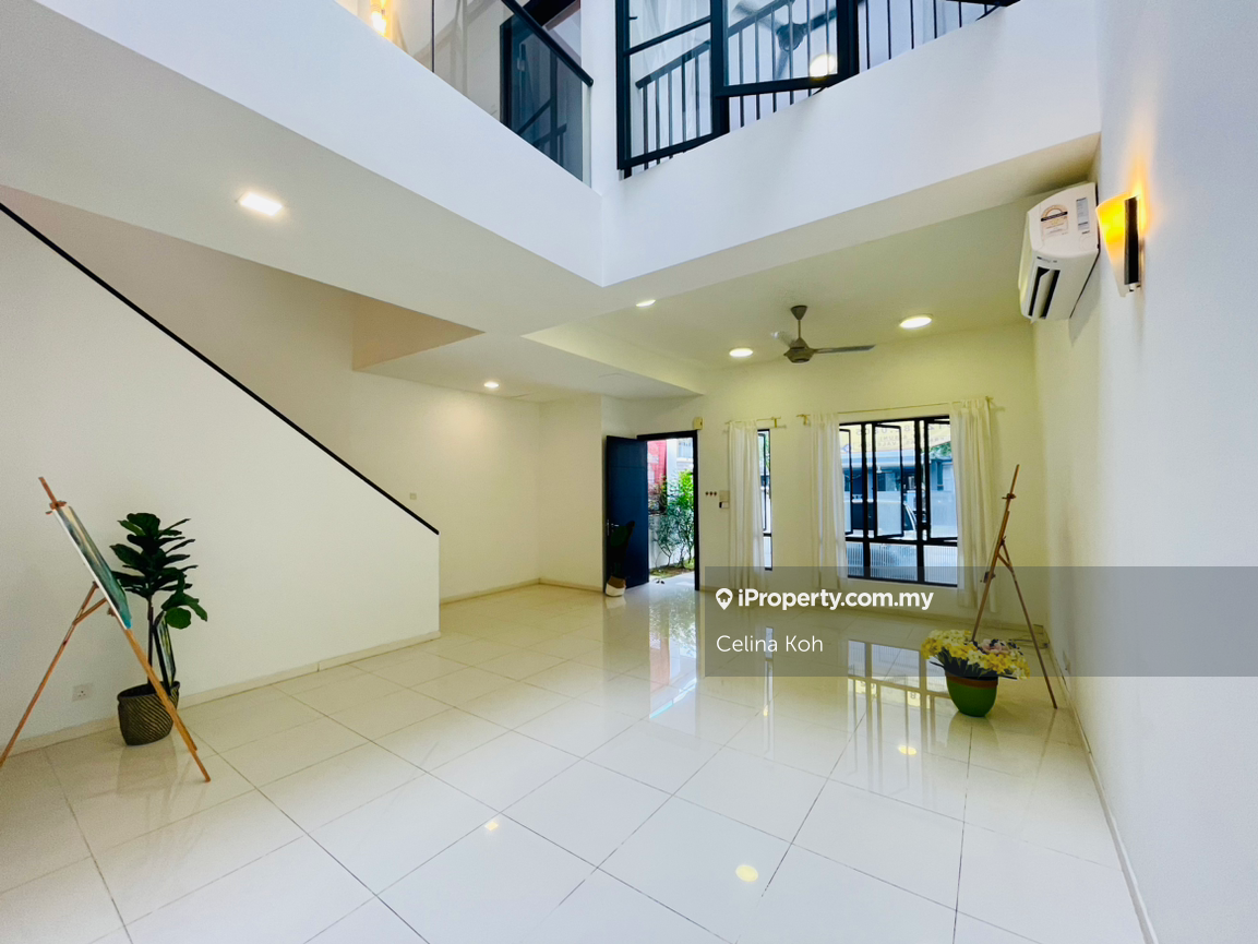 Bungalow House for Sale in Valencia, Sungai Buloh by Celina Koh - iProperty.com.my