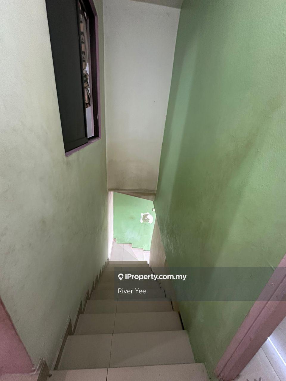 Rumah Berangkai 2 Tingkat untuk Dijual di Taman Castlefield, Sri Petaling oleh River Yee - iProperty.com.my