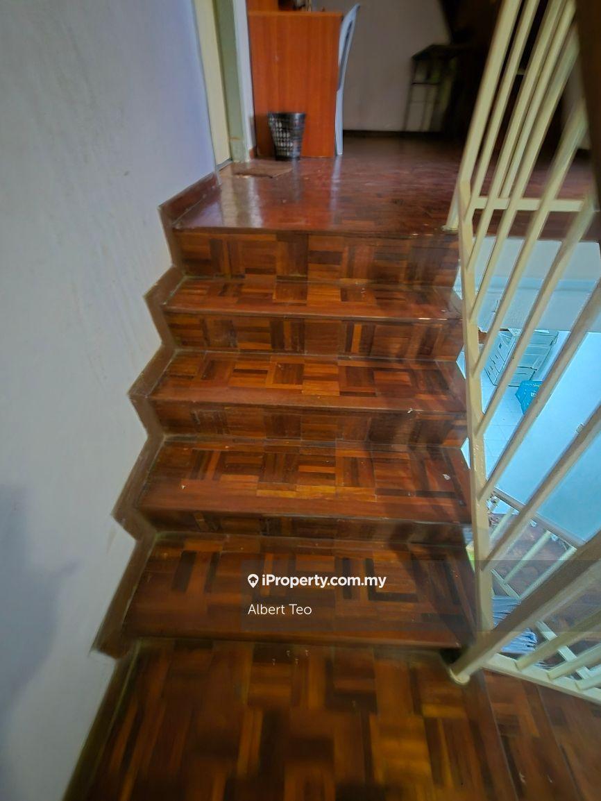 Rumah Berangkai 2 Tingkat untuk Dijual di Taman Flora, Batu Pahat oleh Albert Teo - iProperty.com.my