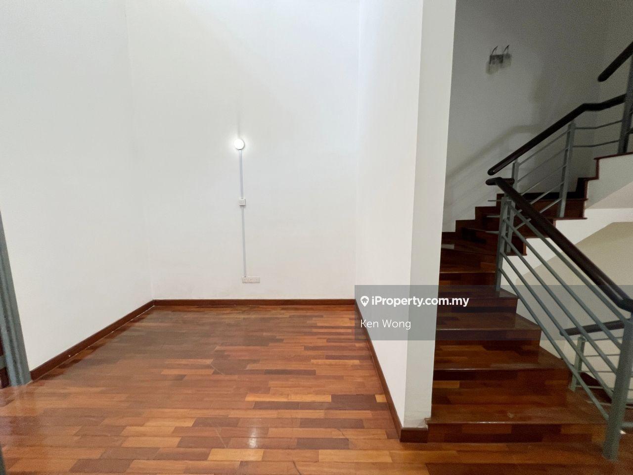 Rumah Berangkai 2.5 Tingkat untuk Dijual di Bandar Puteri Puchong, Puchong oleh Ken Wong - iProperty.com.my